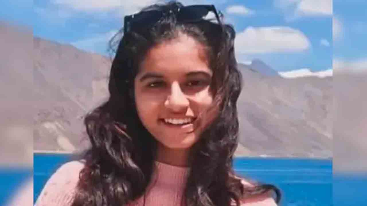 Police Officer’s Daughter Found Dead | హాస్టల్ గదిలో శవమై కనిపించిన పోలీస్‌ అధికారి కూతురు