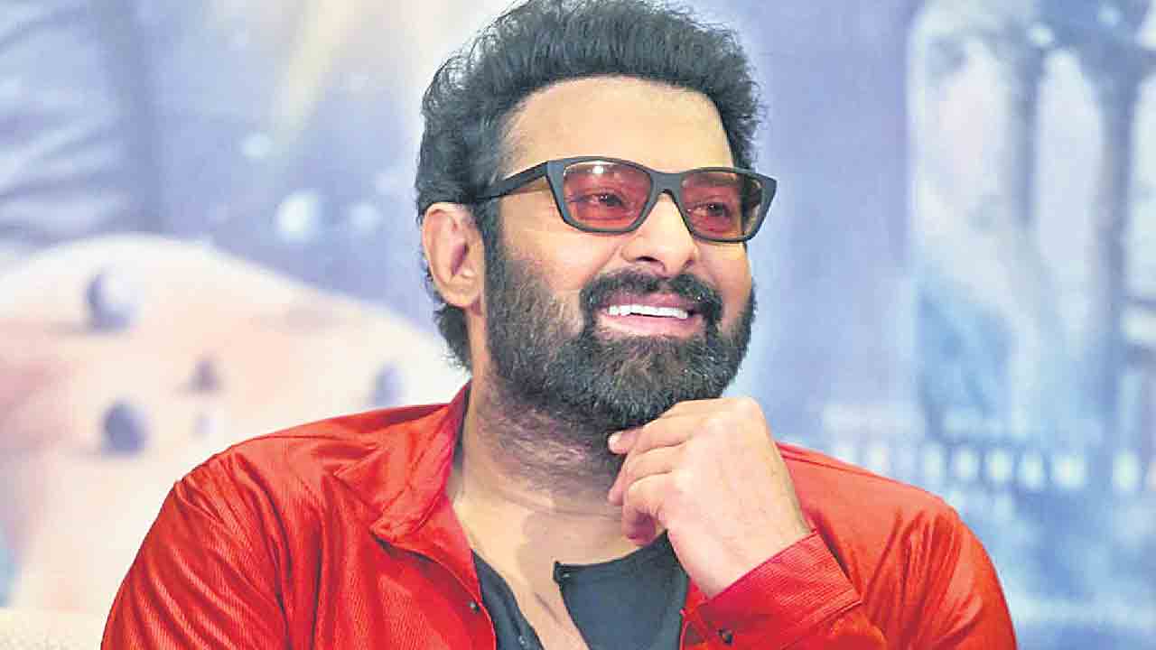Prabhas | నాకు మొదటి బ్లాక్ బస్టర్ పరుచూరి అందించారు.. మిస్టర్ సెలబ్రిటీకి ప్రభాస్ సపోర్ట్
