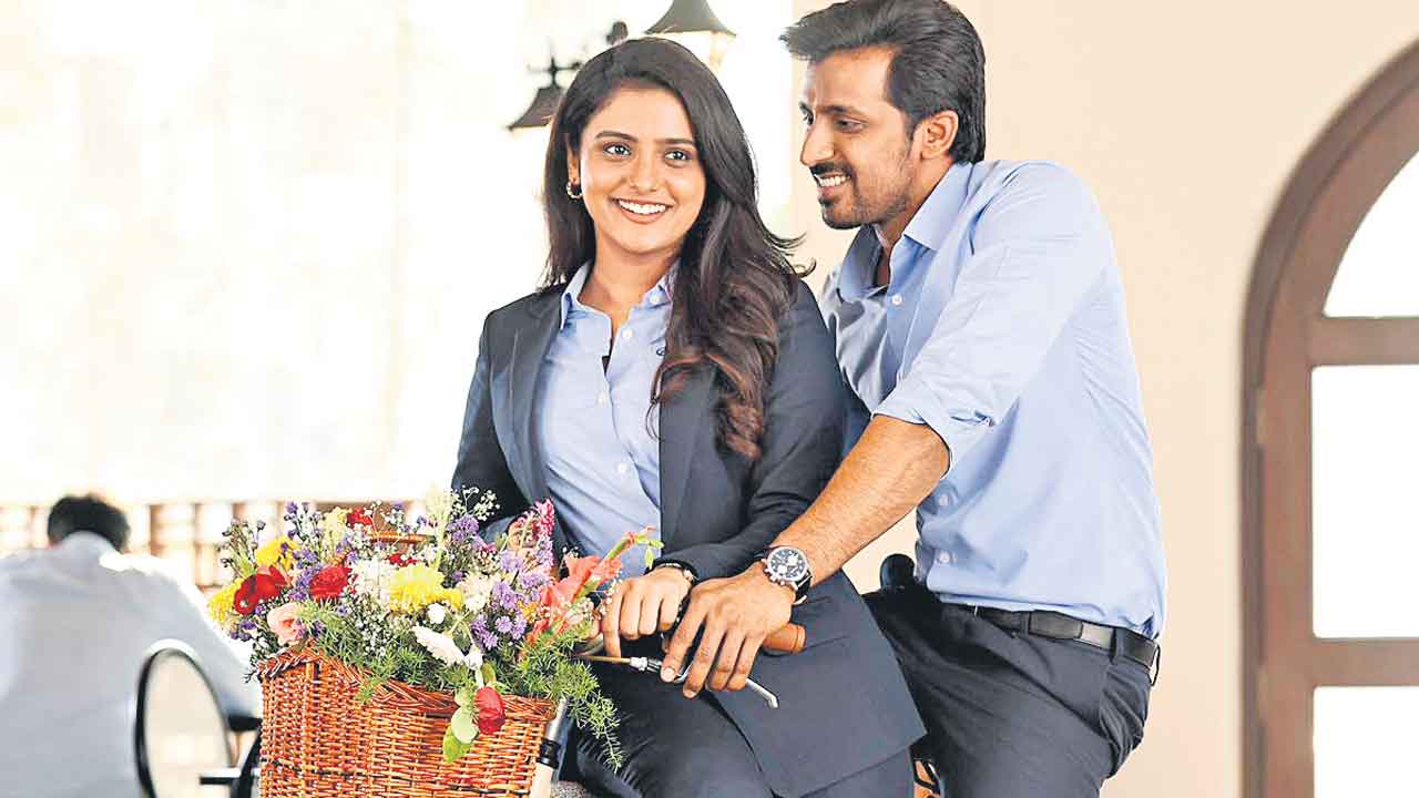 Cinema News | మనిషి భవిష్యత్తు అతని చేతి రేఖల్లో ఉంటుందా? లేదా అతను చేసే పనుల్లో ఉంటుందా?