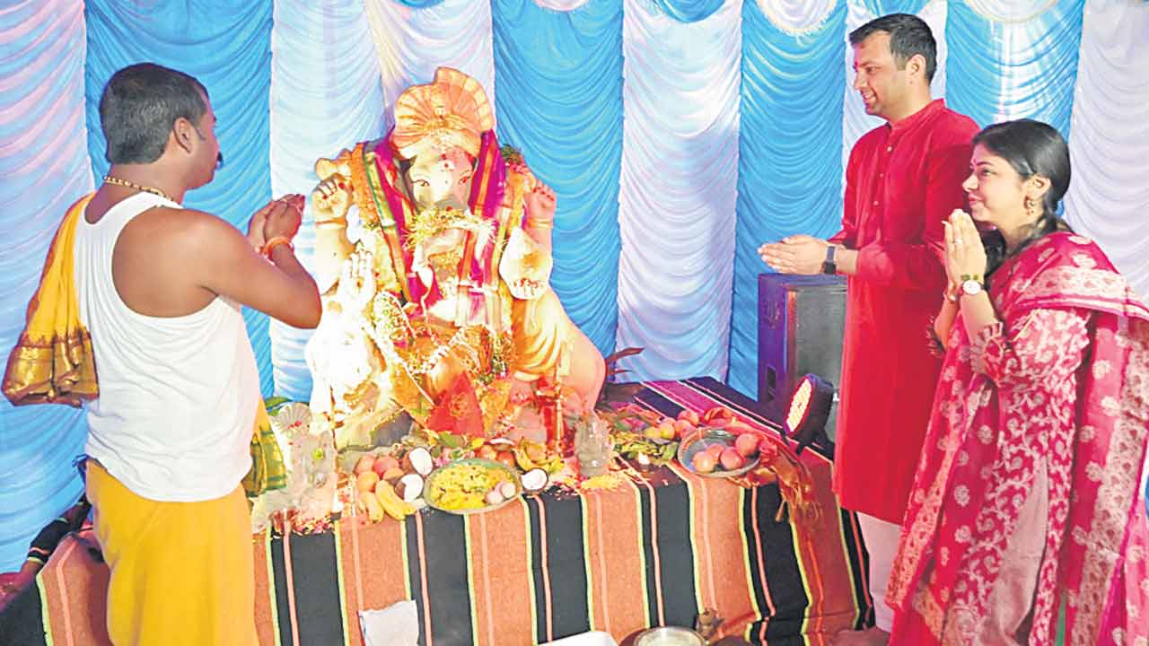 జై..జై.. గణేశా..