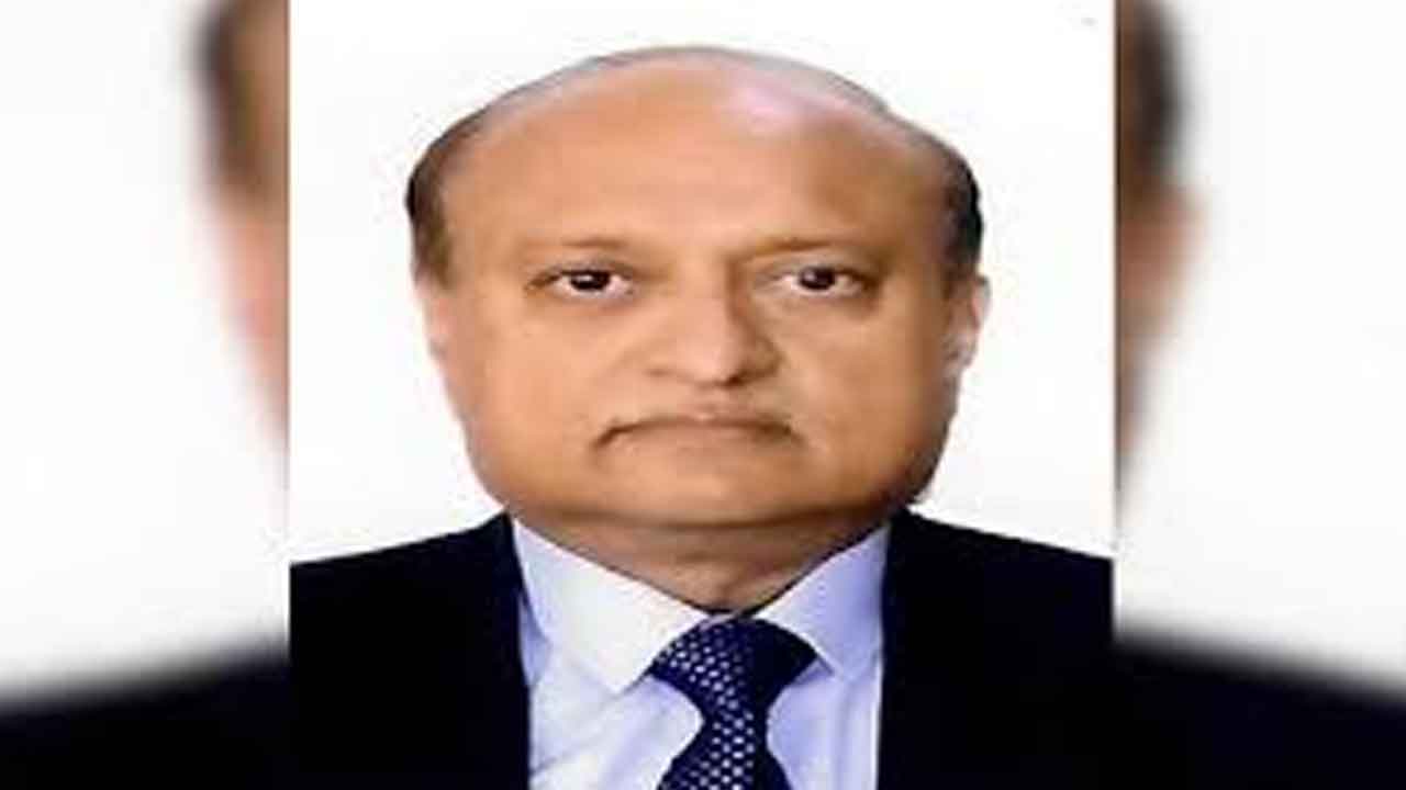 పారదర్శకంగా ఉండాలి