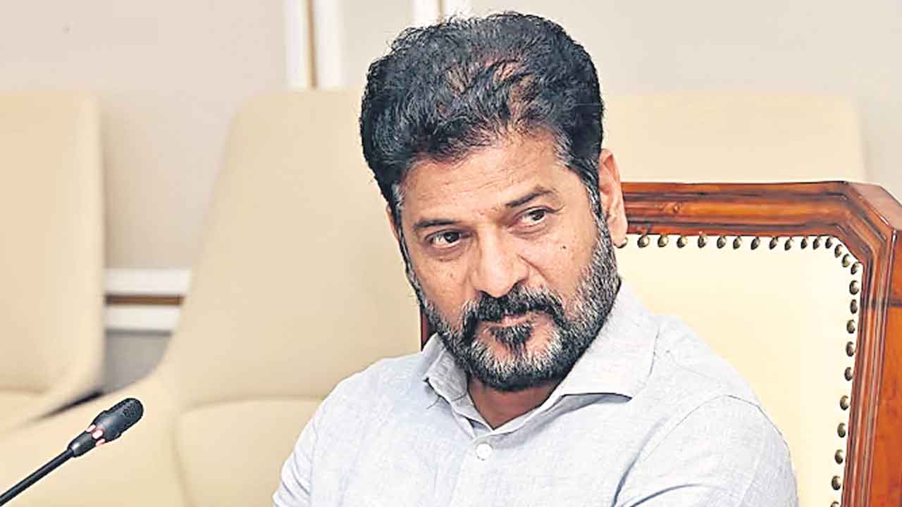 Deputy CM Bhatti | త్వరలో డిప్యూటీ సీఎం భట్టి బస్సు యాత్ర.. సీఎంకు చెక్‌ పెట్టేందుకేనా?