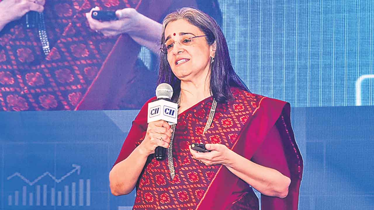 SEBI | మ్యూచువల్‌ ఫండ్స్‌.. నెలకు రూ.250 పెట్టుబడి: సెబీ