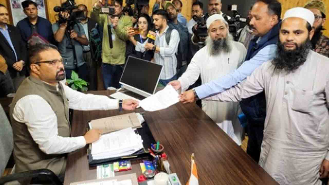 Shimla mosque row | మసీదు అక్రమ నిర్మాణ భాగాన్ని మేమే కూల్చివేస్తాం.. కమిషనర్‌కు ముస్లిం కమిటీ లేఖ