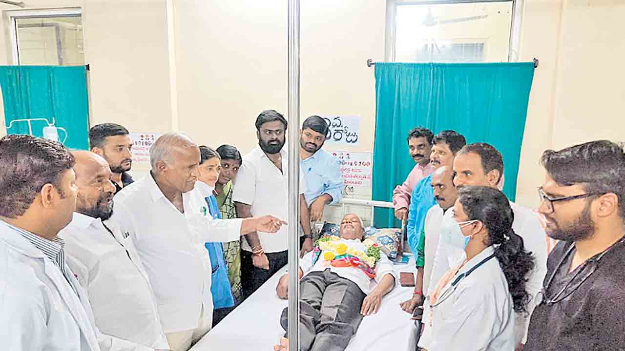 బీసీల సమగ్ర కుల గణన చేపట్టాలి: సిద్ధేశ్వర్‌