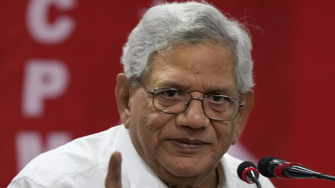 Sitaram Yechury | ఎస్‌ఎఫ్‌ఐ నుంచి సీపీఎం పొలిట్‌ బ్యూరో వరకు..! సీతారాం ఏచూరి రాజకీయ ప్రస్థానం ఇదే..!