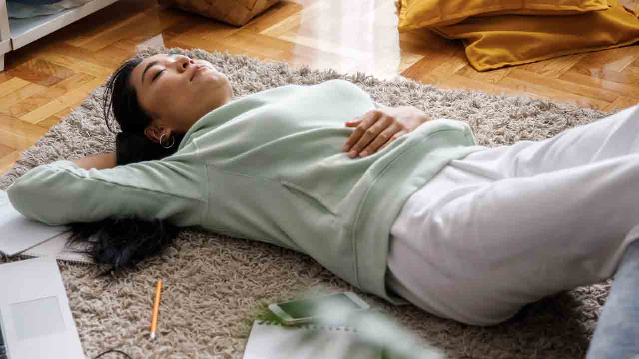 Health Bits | మధ్యాహ్నం కునుకు తీస్తున్నారా.. అయితే డయాబెటిస్‌ పరీక్ష చేయించుకుంటే మంచిది!