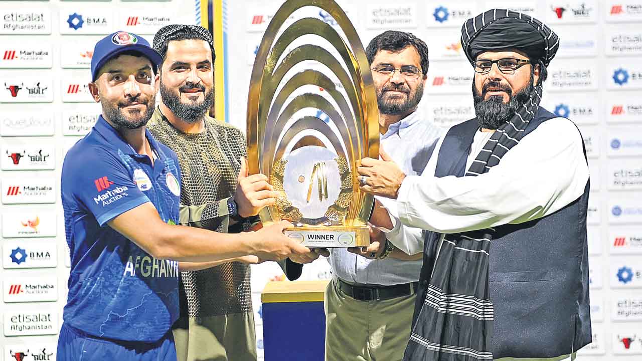 South Africa | దక్షిణాఫ్రికాకు ఓదార్పు విజయం.. 2-1తో సిరీస్‌ గెలిచిన అఫ్గన్లు