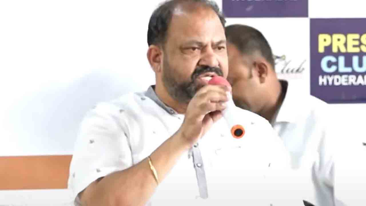 పీఆర్సీ అమలు చేయండి