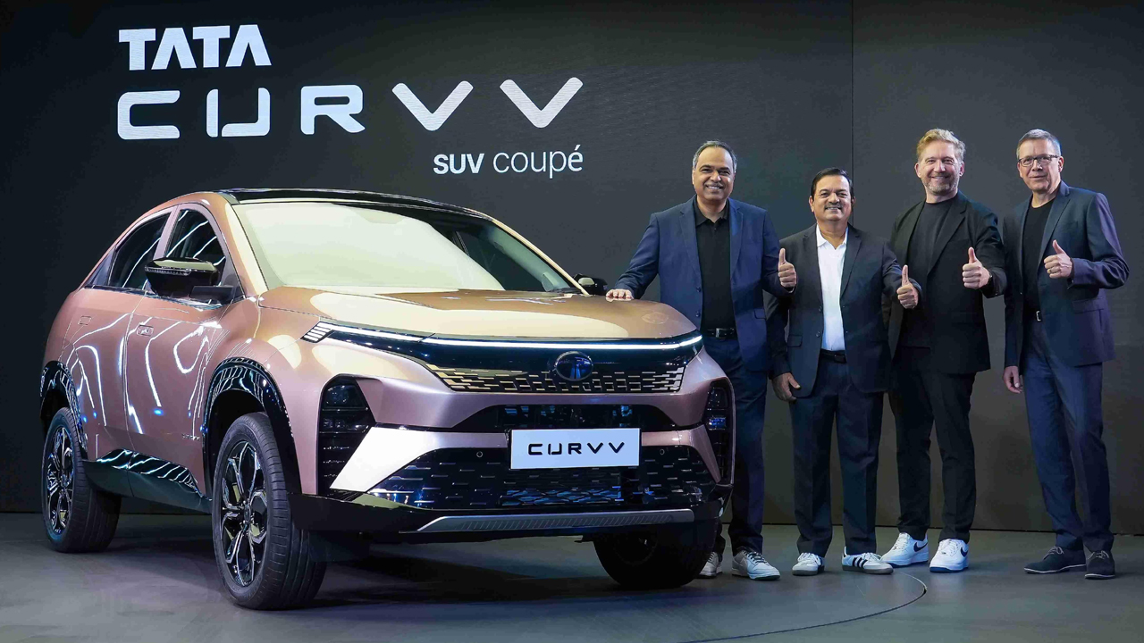 Tata Curvv | కర్వ్‌ పెట్రోల్‌, డీజిల్‌ వెర్షన్ కార్లను మార్కెట్‌లోకి లాంచ్‌ చేసిన టాటా.. ధర, ఫీచర్‌ ఎలా ఉన్నాయంటే..?
