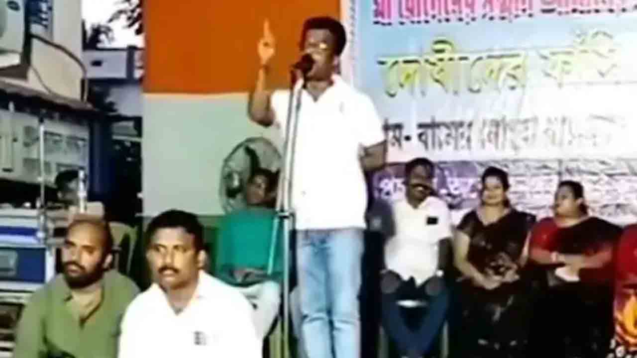 Trinamool suspends party leader | నిరసనకారులను బెదిరించిన టీఎంసీ నేత.. పార్టీ నుంచి సస్పెండ్‌