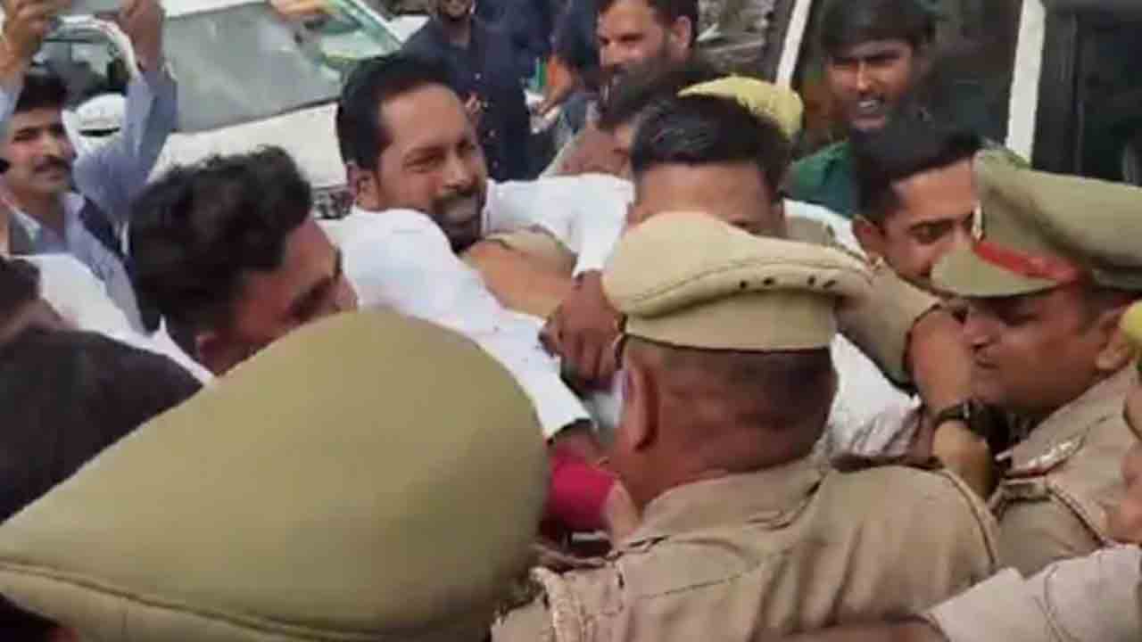 Watch: రాహుల్ గాంధీ దిష్టి బొమ్మ కోసం.. పోలీసులు, బీజేపీ కార్యకర్తల మధ్య తోపులాట, వీడియో వైరల్