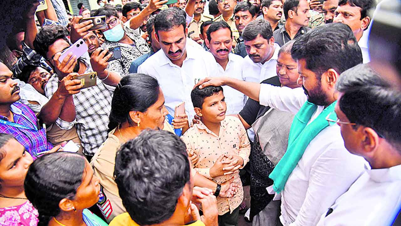 అధైర్యపడకండి అండగా ఉంటాం..