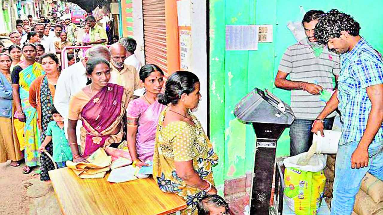 రేషన్‌పై ముందు చూపేది!