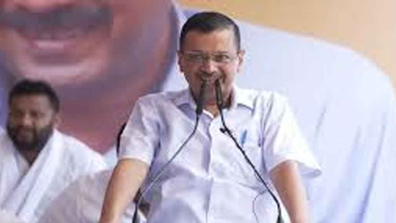 నన్ను అవినీతిపరుడిగా చూపేందుకు ప్రధాని కుట్ర