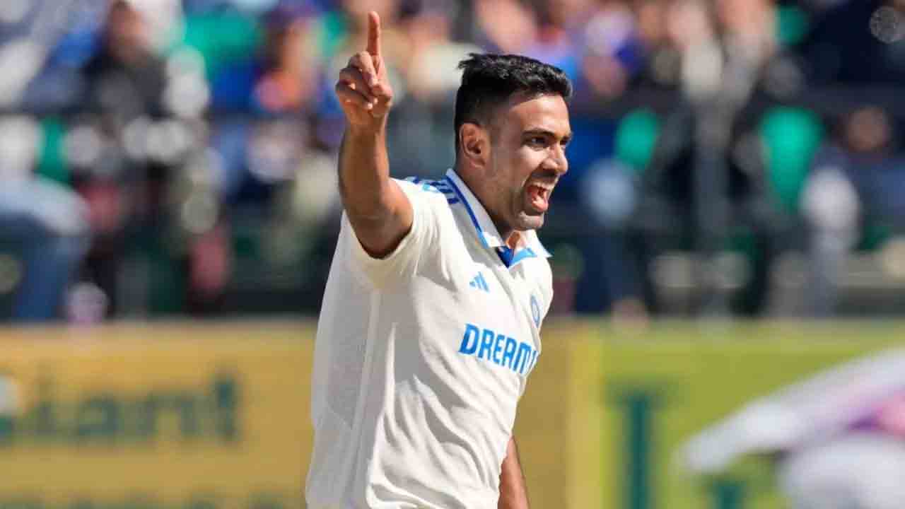 Ashwin | ఆసియాలో తిరుగులేని అశ్విన్.. ఆ దిగ్గ‌జ బౌల‌ర్ రికార్డు బద్ధ‌లు