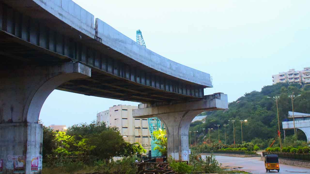 గుట్టలో నెట్వర్క్ బ్రిడ్జి ఏర్పాటుకు సన్నద్ధం