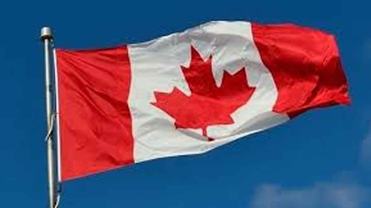 స్టడీ పర్మిట్లకు కెనడా కోత