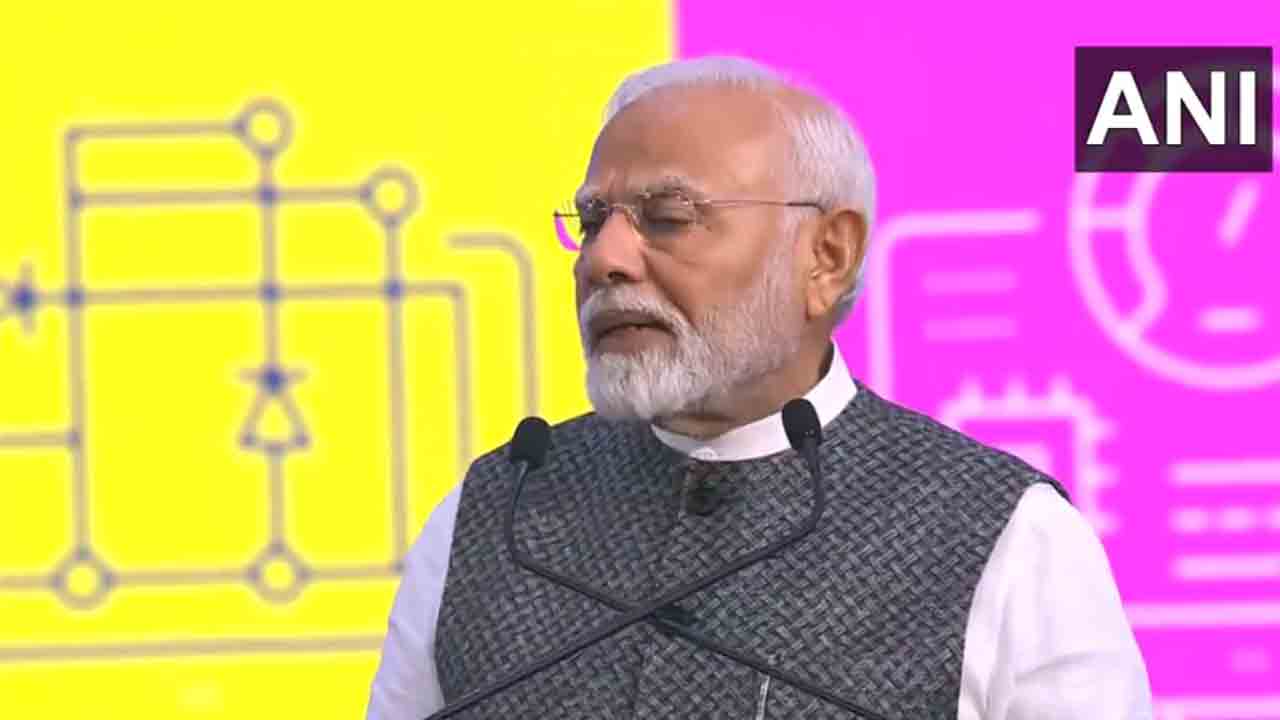 Semicon India 2024 | ఎలక్ట్రానిక్స్‌ రంగంలో అందుబాటులోకి రానున్న 60 లక్షల ఉద్యోగాలు : మోదీ