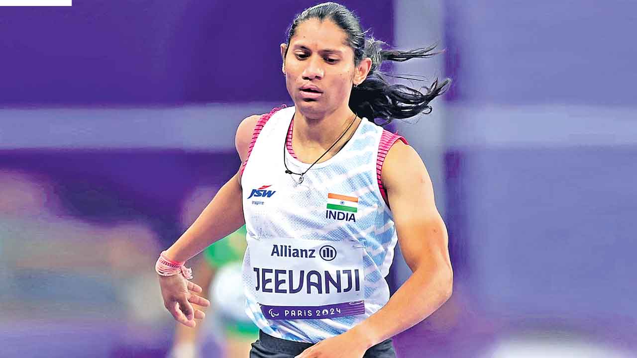 రన్‌ దీప్తి రన్‌.. పల్లె దాటి పారిస్‌లో గెలిచి