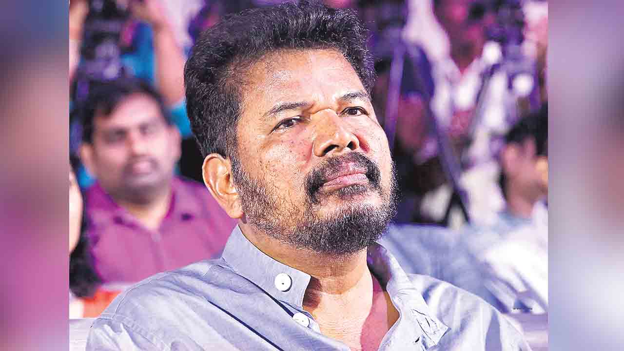 Director Shankar | పిచ్చి పనులు మానండి.. లేదంటే చట్టపరమైన చర్యలు తప్పవ్‌: దర్శకుడు శంకర్‌