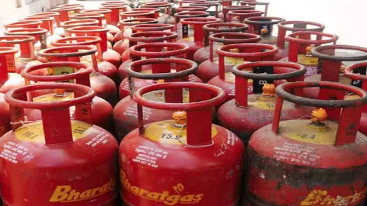 వాణిజ్య సిలిండర్‌ రూ.39 పెంపు