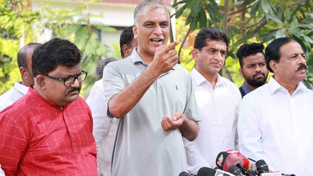Harish Rao | రాహుల్ గాంధీ లెక్చ‌ర్లు ఆపి.. రాజ్యాంగ ఉల్లంఘ‌న‌ల‌పై మాట్లాడండి : హ‌రీశ్‌రావు