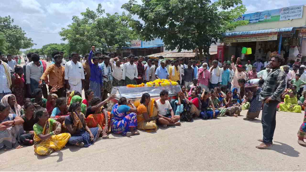 Gadwal | భర్తను చంపించిన భార్య.. విద్యుత్‌ షాక్‌తో మృతి చెందినట్లు చిత్రీకరించే యత్నం