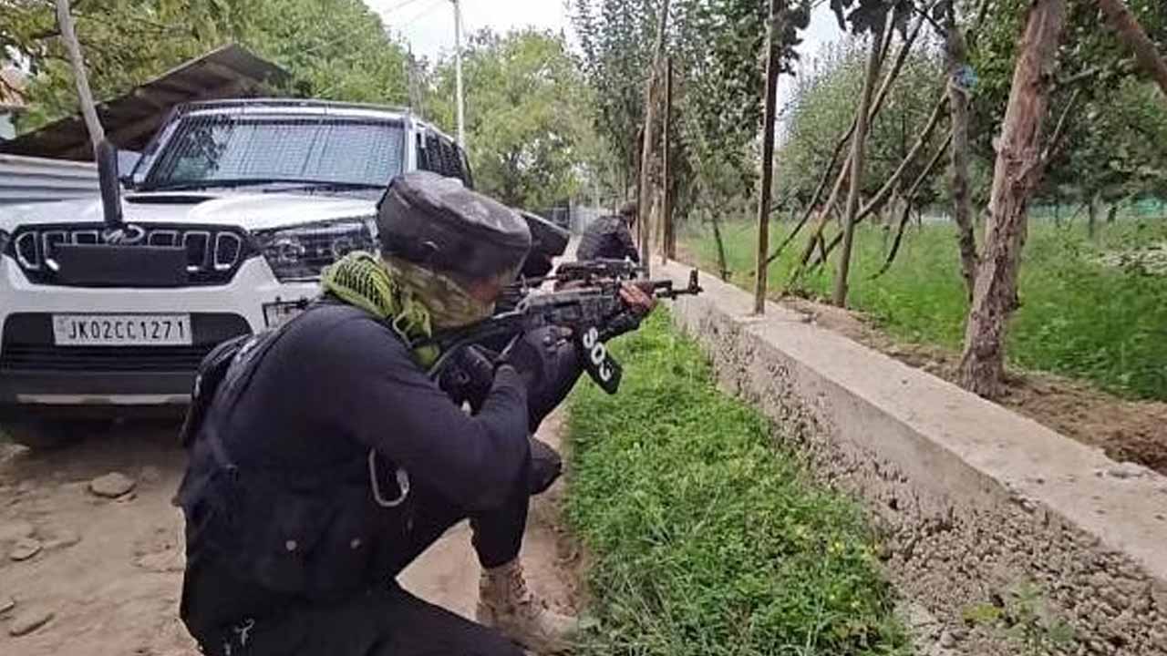 Militants Killed: బారాముల్లాలో ఎన్‌కౌంట‌ర్‌.. ముగ్గురు మిలిటెంట్లు హ‌తం