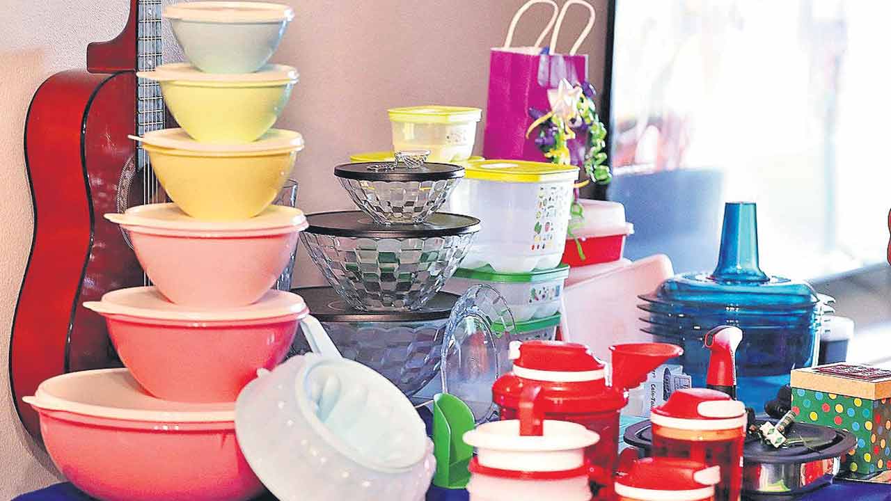 Tupperware  | టప్పర్‌వేర్‌ దివాలా.. ఆర్థిక సంక్షోభంలో ప్లాస్టిక్‌ కిచెన్‌వేర్‌ దిగ్గజం