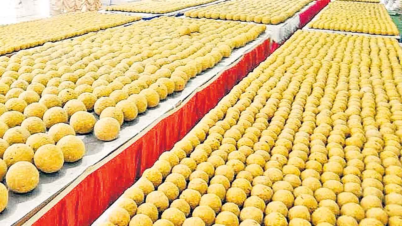 తిరుమల లడ్డూపై వివాదం