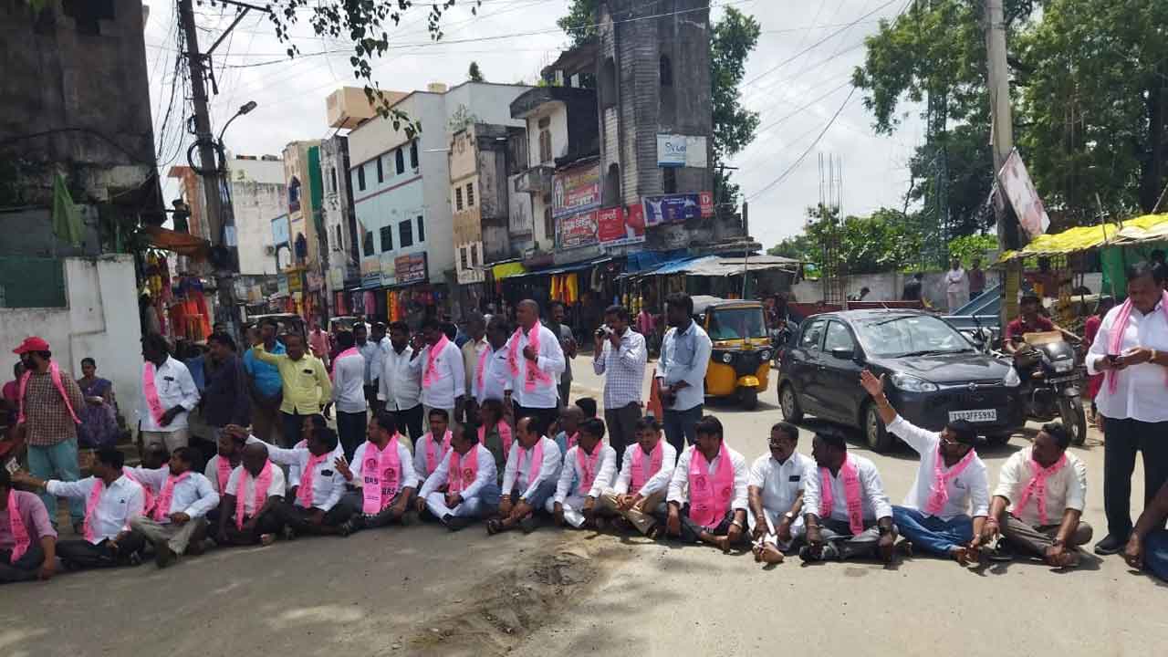 BRS | అక్రమ అరెస్టులపై భగ్గుమన్న బీఆర్ఎస్.. రాష్ట్ర వ్యాప్తంగా ఆందోళనలు : ఫొటోలు