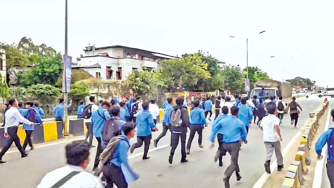 మళ్లీ భగ్గుమన్న మణిపూర్‌