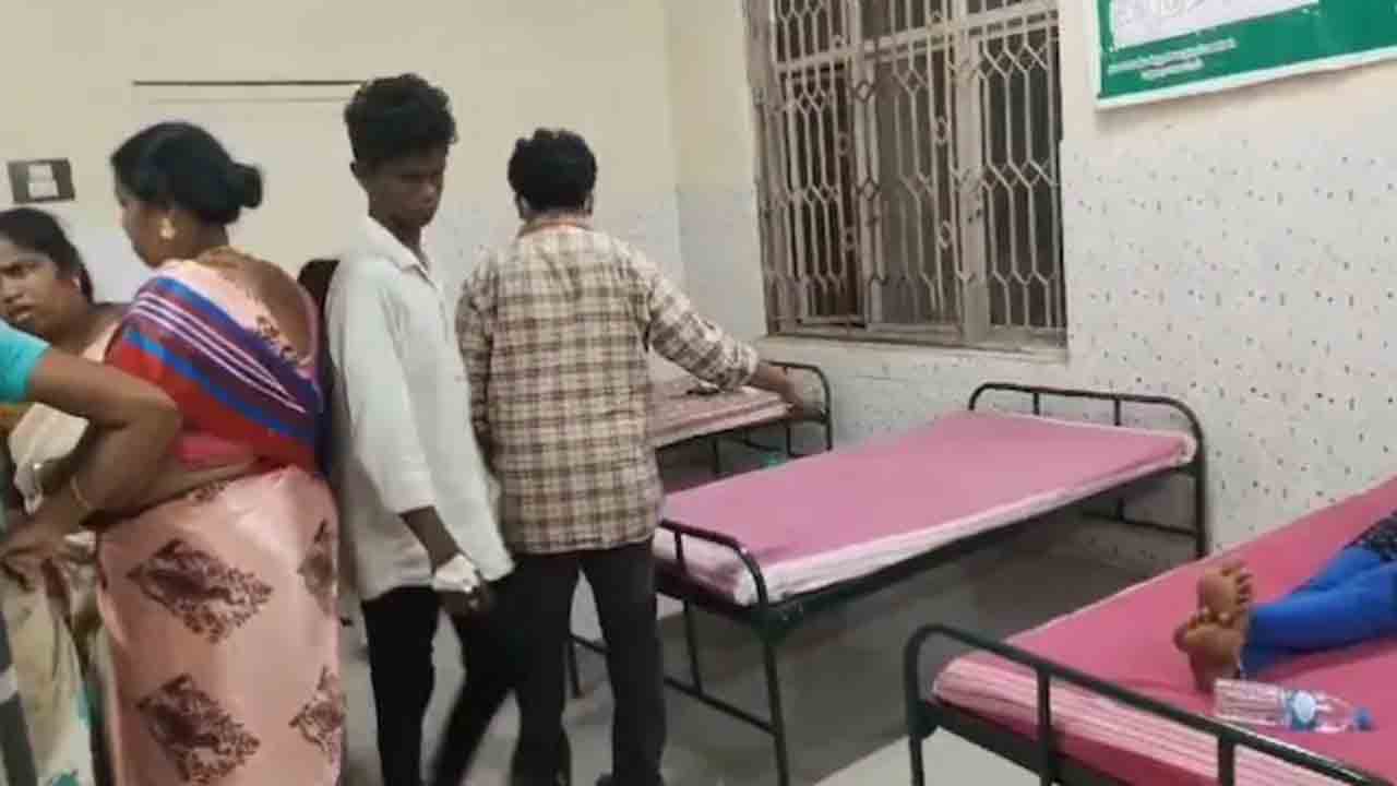 people fall ill | పార్టీ కార్యక్రమంలో బిర్యానీ తిని.. పిల్లలతో సహా వంద మందికిపైగా ఆసుపత్రిపాలు