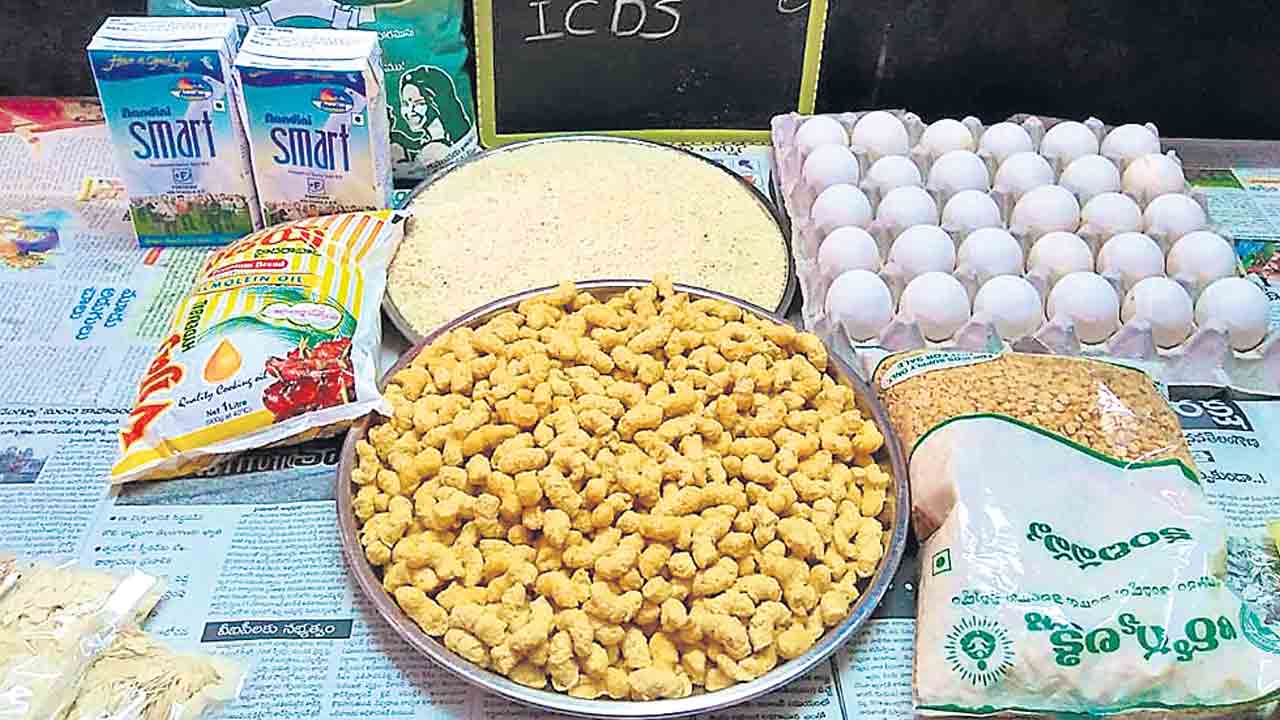 గర్భిణులకు పోషకాల్లేని ఫుడ్డు!