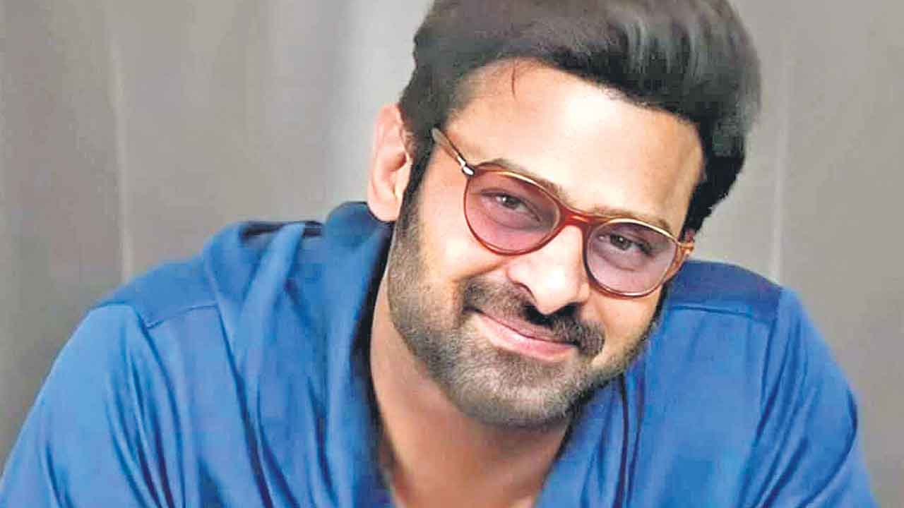 ఒకే టైమ్‌లో మూడు సినిమాలు