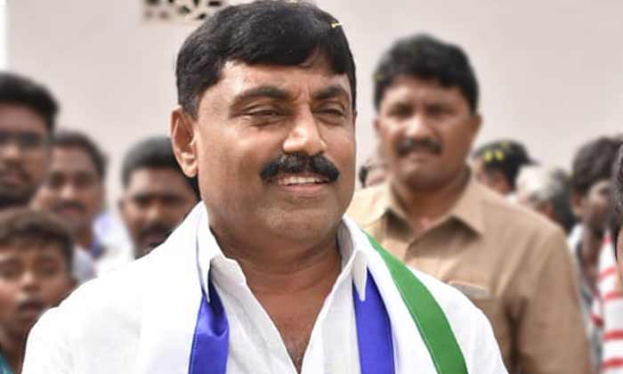 మీకు తొందరలోనే బుద్ధి చెబుతారు.. చంద్రబాబుపై జగన్ మేనమామ సంచలన వ్యాఖ్యలు