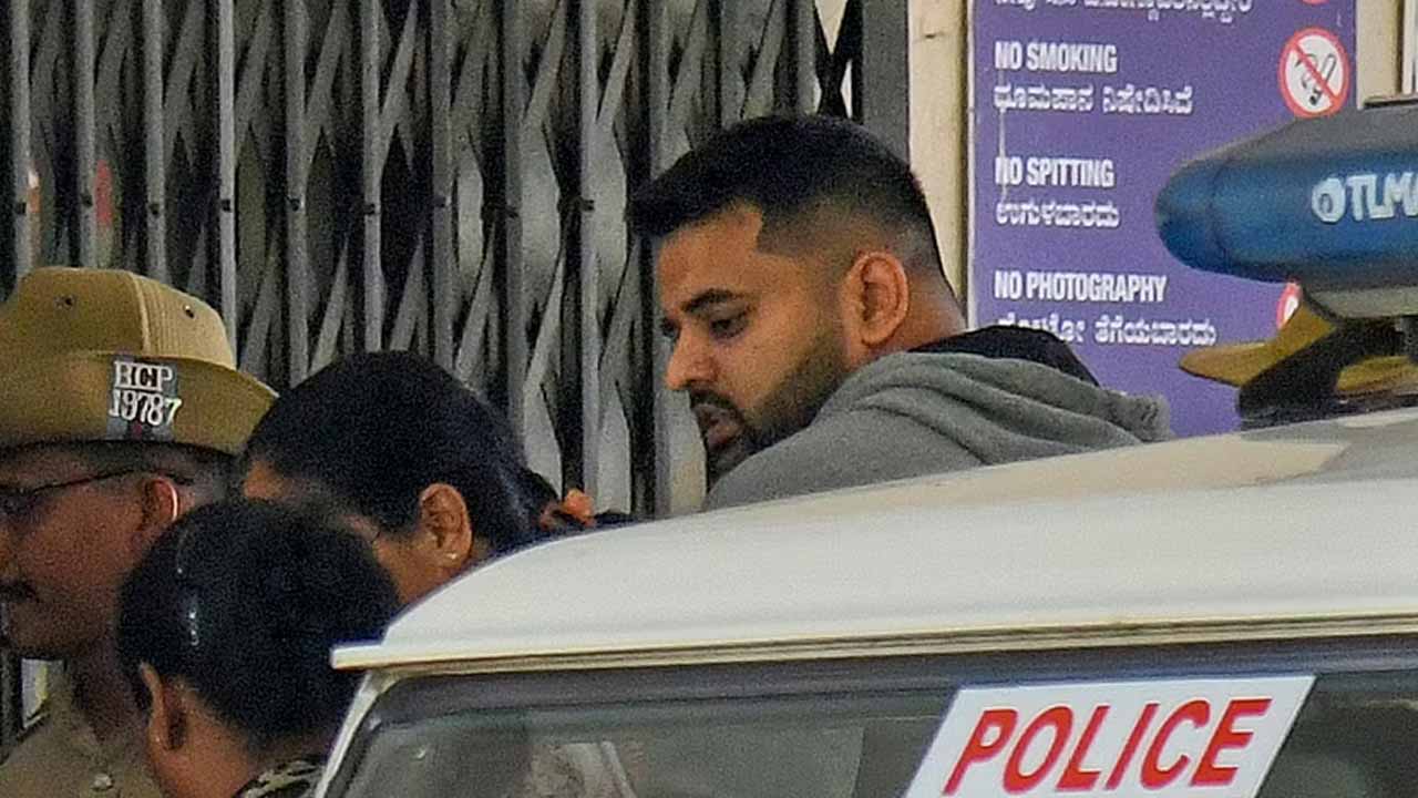 Prajwal Revanna: లైంగిక దాడి కేసులో ప్ర‌జ్వ‌ల్ రేవ‌ణ్ణ‌పై మూడ‌వ ఛార్జ్‌షీట్ దాఖ‌లు