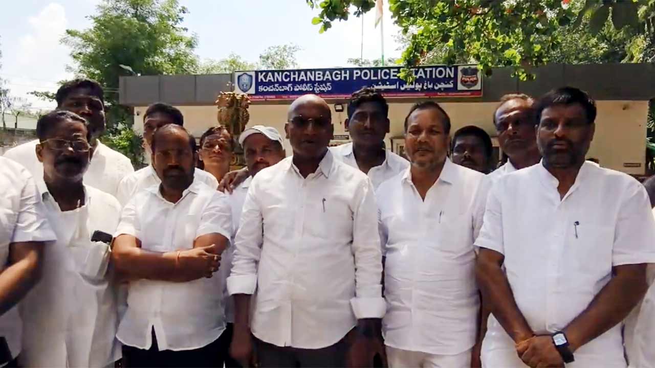 పేదల ఇళ్లకు కాదు.. రేవంత్‌ ఇంటి మీదకు టాస్క్‌ఫోర్స్‌ పోలీసులను పంపించండి: ఆర్‌ఎస్‌ ప్రవీణ్‌కుమార్‌