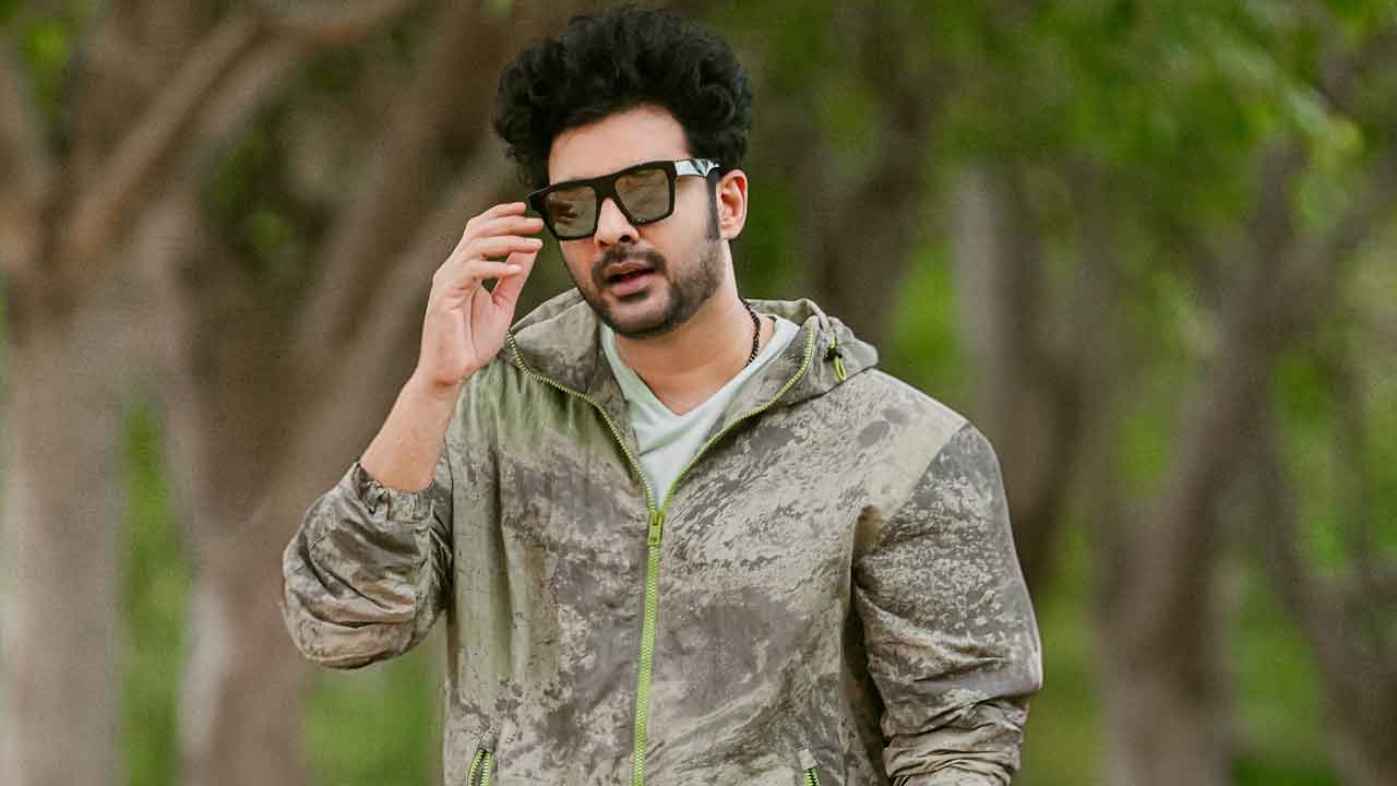 జాక్‌ కొంచెం క్రాక్‌