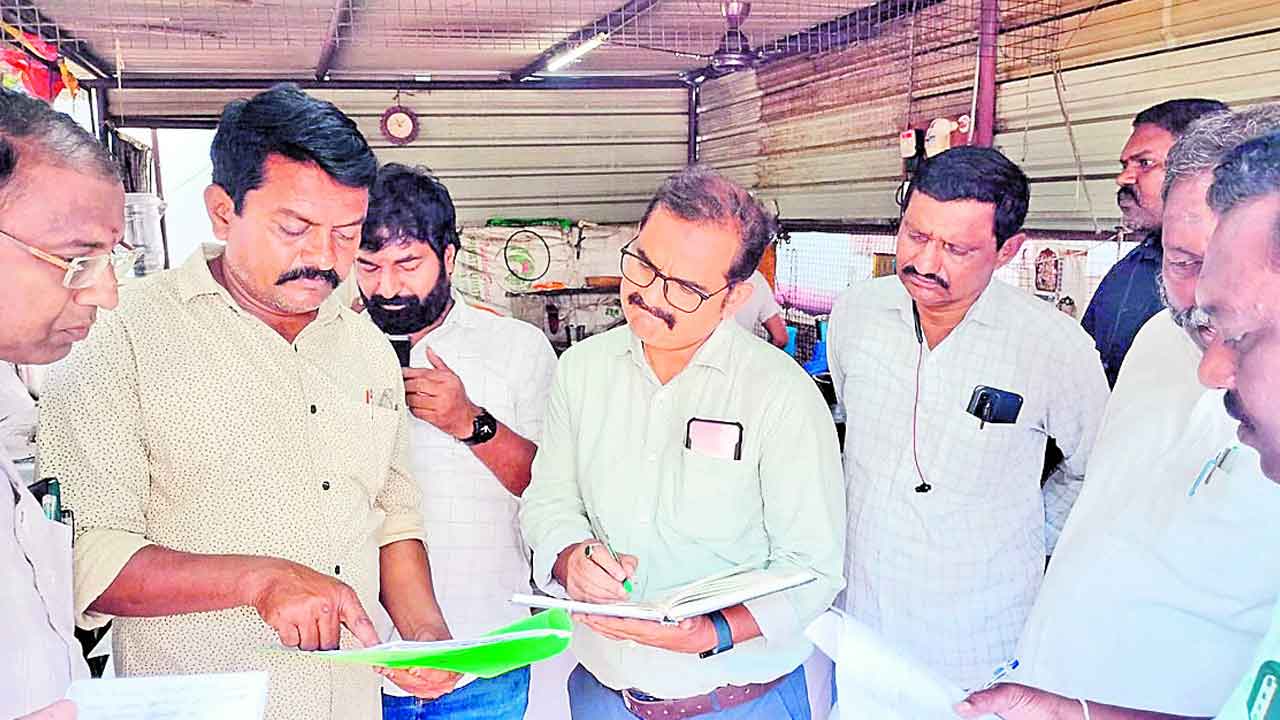 అద్దె చెల్లించరు.. నిబంధనలు పాటించరు