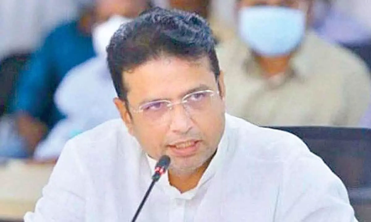 లైఫ్‌ సైన్సెస్‌లోకి 10 వేల కోట్లు: మంత్రి శ్రీధర్‌బాబు