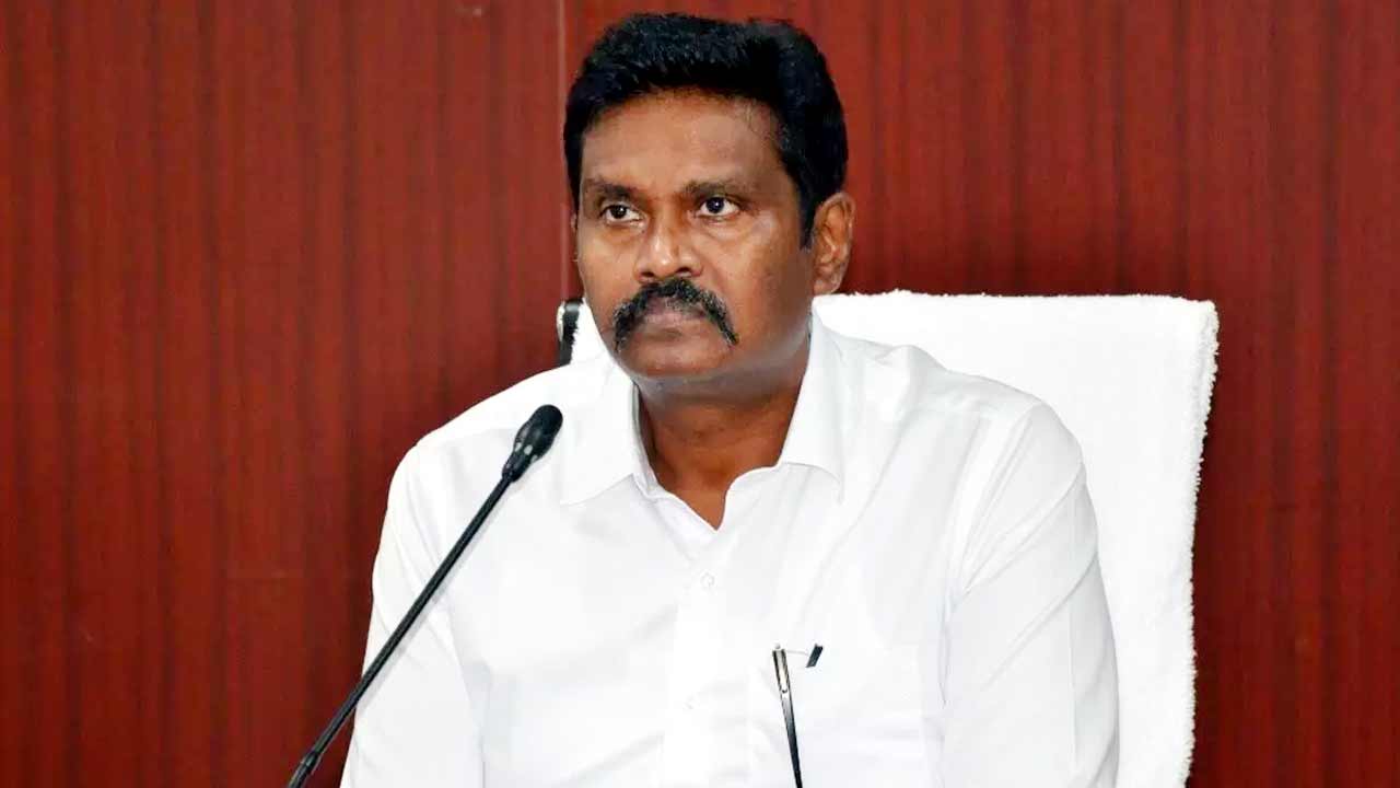 నా లొకేషన్‌ ఎలా వచ్చింది.. అదంతా అబద్ధం.. రఘురామకృష్ణ రాజు కేసులో సీఐడీ మాజీ చీఫ్‌ కీలక వ్యాఖ్యలు