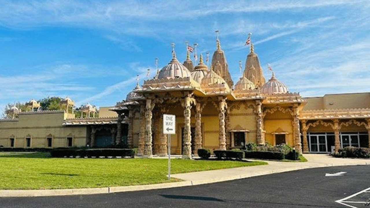 Swaminarayan temple: న్యూయార్క్‌లో స్వామినారాయ‌ణ్ ఆల‌యంపై దాడి