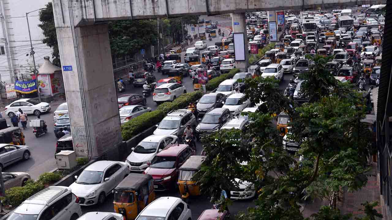 Congress vs MIM | మ‌ల్లేప‌ల్లి – మెహిదీప‌ట్నం మ‌ధ్య స్తంభించిన రాక‌పోక‌లు