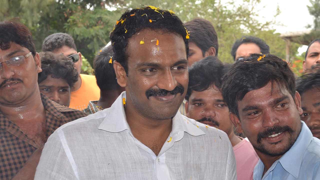 Vangaveeti Radha | వంగవీటి రాధాకు స్వల్ప గుండెపోటు.. ఆందోళనలో అభిమానులు!