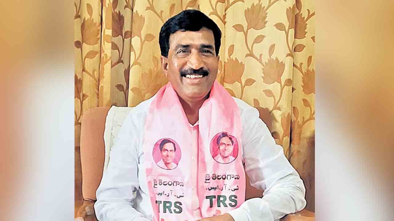 సీఎం రేవంత్‌రెడ్డి డైవర్షన్‌ రాజకీయాలు మానుకోవాలి