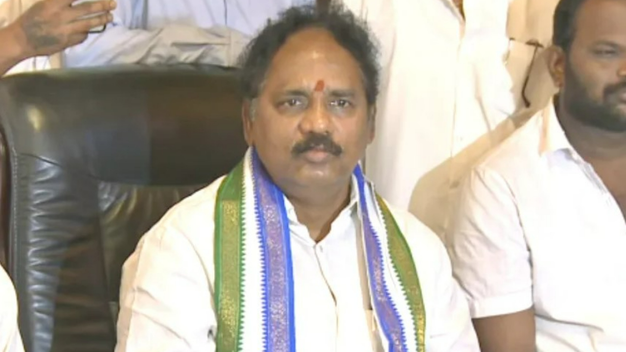 AP News | 2025లో మళ్లీ ఎన్నికలు వస్తాయి.. జగన్ ఏపీ సీఎం అవుతారు.. వైసీపీ మాజీ ఎమ్మెల్యే ఆసక్తికర వ్యాఖ్యలు