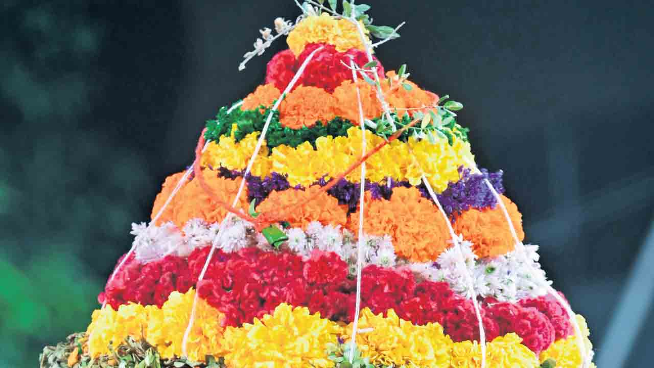 Bathukamma | నేడు అలిగిన బతుకమ్మ.. ఎందుకో తెలుసా?