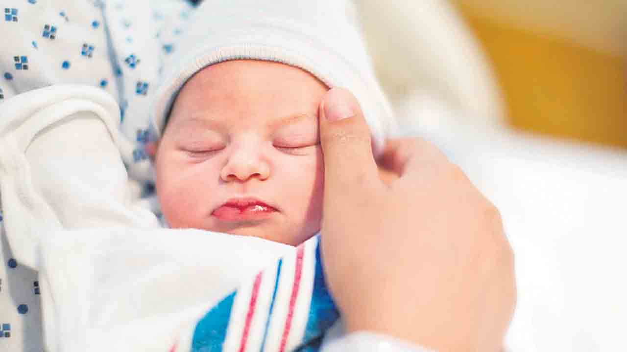 పుట్టుకతో థైరాయిడ్‌ సమస్య